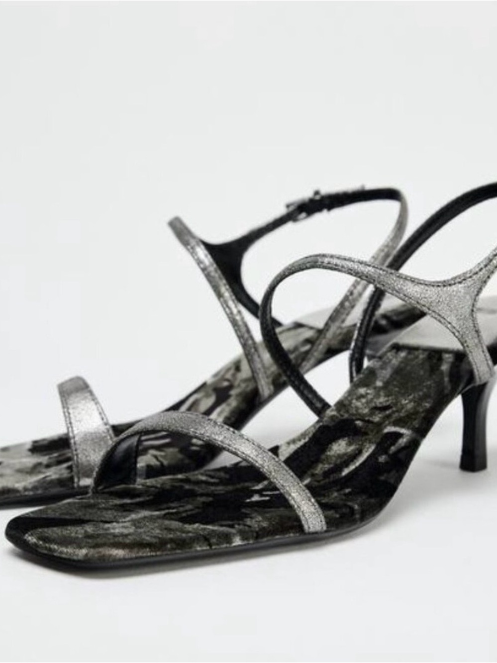Zara Velvet Black & Silver Strappy Kitten Heel Drawing Sandals 41 (10)